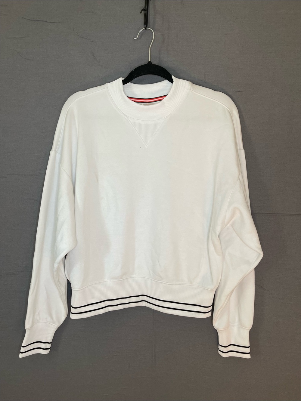 CALIA Women’s XS White Crewneck Sweatshirt Striped Hem Cuffs Athleisure Pullover